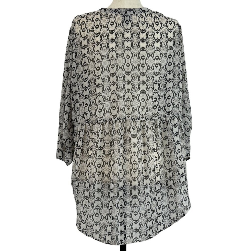 Como Vintage Snake Print Blouse Womens 2X Black Gray Long Sleeve Semi-Sheer - Picture 2 of 15